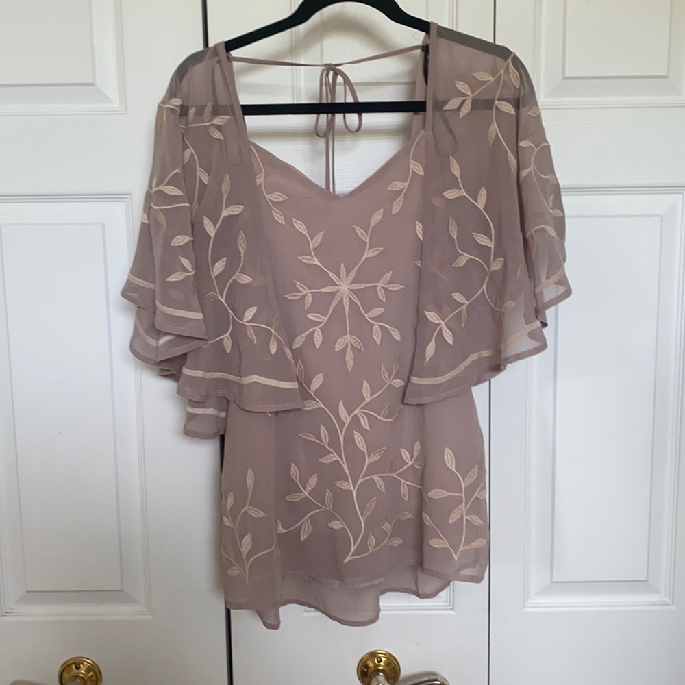 Butterfly sleeve embroidered blouse